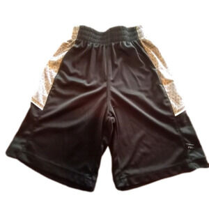 𝅺basketball shorts 5/6 Shorts/Bottoms, Size 5B for Kids